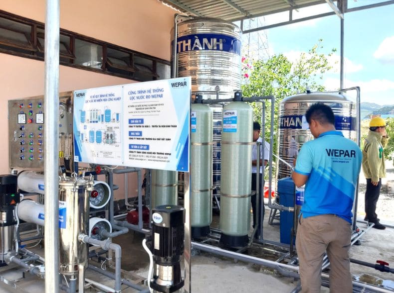 Hệ thống lọc RO xử lý nguồn nước nhiễm mặn