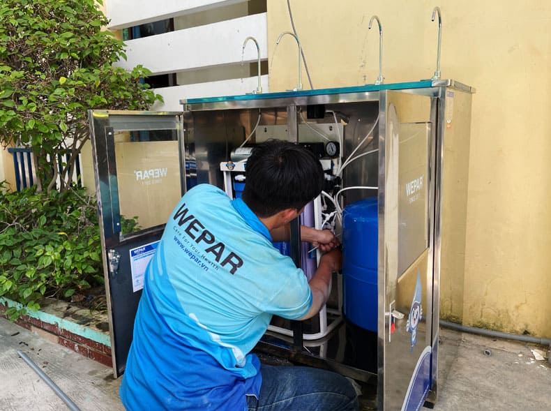 Tiêu chí lắp máy lọc nước nóng lạnh cho trường học