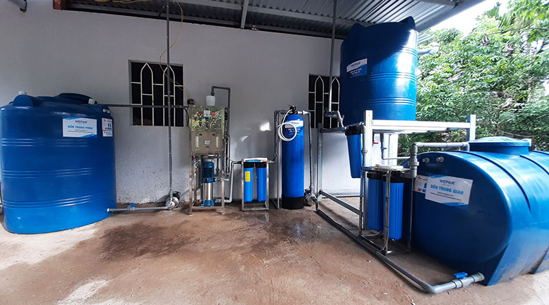 Hệ thống lọc nước nhiễm mặn công suất 200-250 lít/giờ