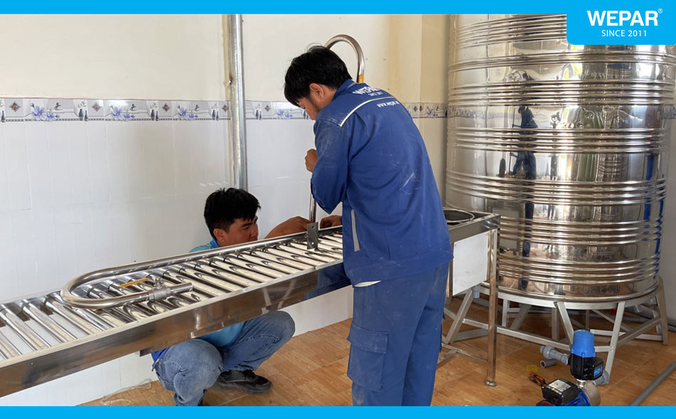 Để mở xưởng sản xuất nước đóng bình đóng chai vận hành tốt cần tìm được đơn vị lắp đặt uy tín.