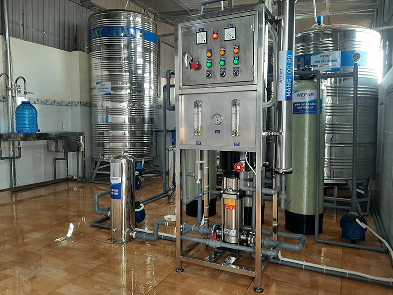 Cơ sở sản xuất nước đóng bình tại Lâm Đồng.