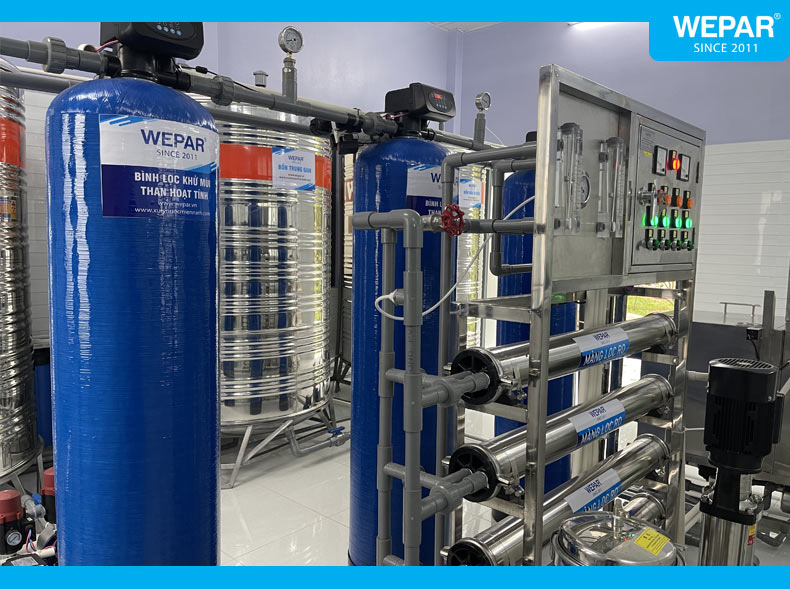 Hệ thống lọc nước giếng an toàn để sản xuất nước đóng bình đóng chai.
