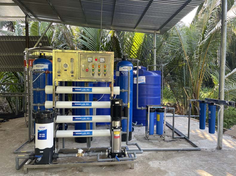 Hệ thống lọc nước RO xử lý nước nhiễm mặn cho sinh hoạt, chăn nuôi.
